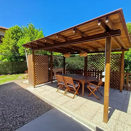 בית נופש Villino La Fresia *
